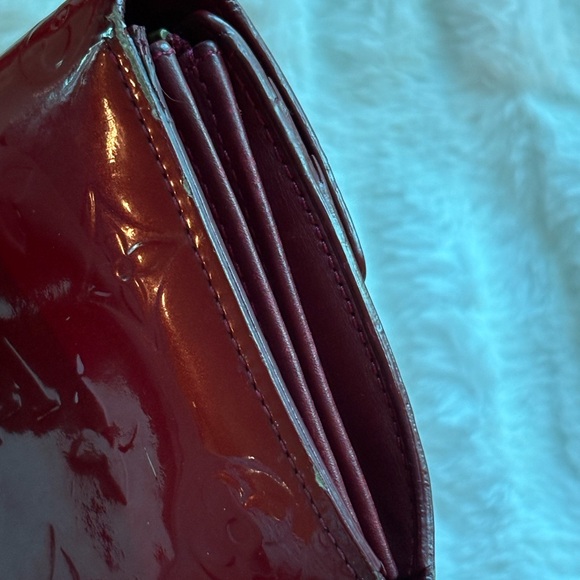 Louis Vuitton Red Wallet - Picture 5 of 13